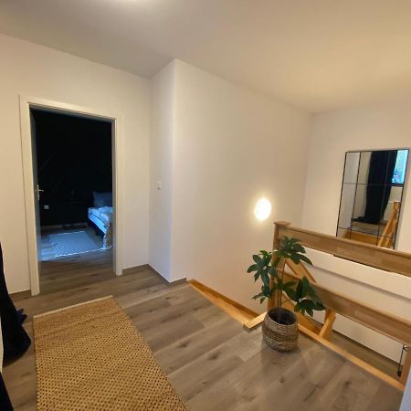 Alte Schreinerei Apartment Bielefeld Ngoại thất bức ảnh