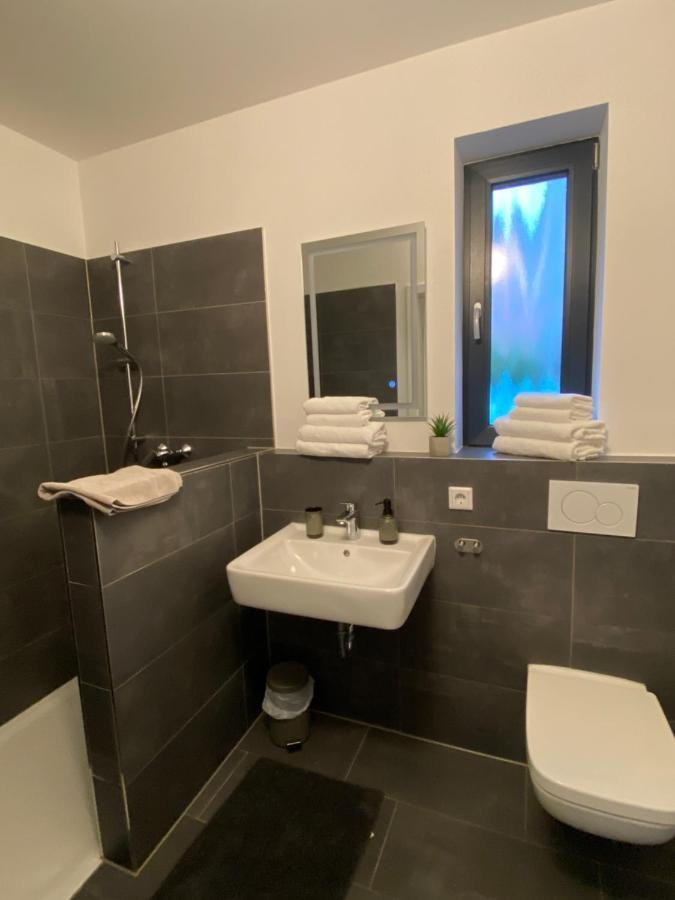 Alte Schreinerei Apartment Bielefeld Ngoại thất bức ảnh