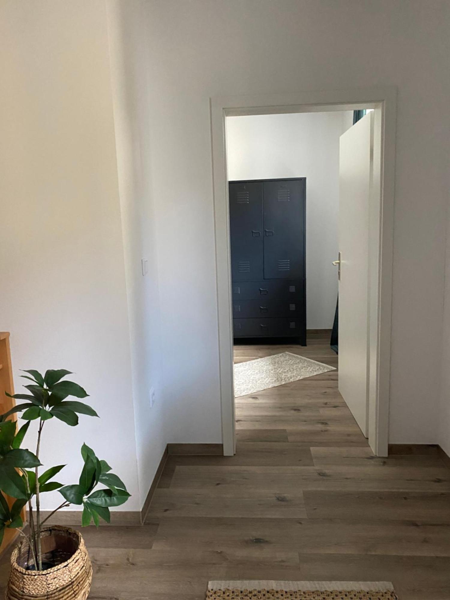Alte Schreinerei Apartment Bielefeld Ngoại thất bức ảnh